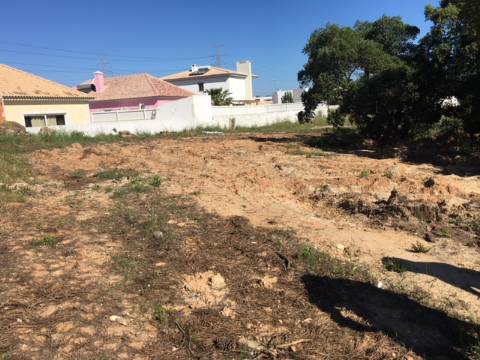 Terreno para construção/rústico - Alto da Guerra(Setúbal)