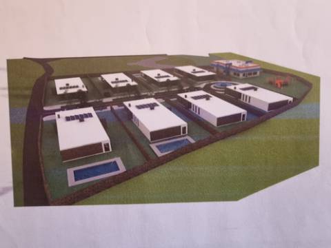 Terreno para construção de 12 moradias com projeto aprovado - Brejos (Elvas)