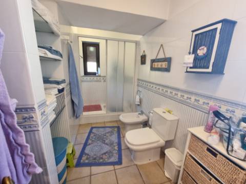 Moradia V3 toda térrea isolada com piscina,jardim e garagem - Vilamoura(Algarve)