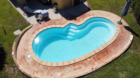 Moradia V3 toda térrea isolada com piscina,jardim e garagem - Vilamoura(Algarve)