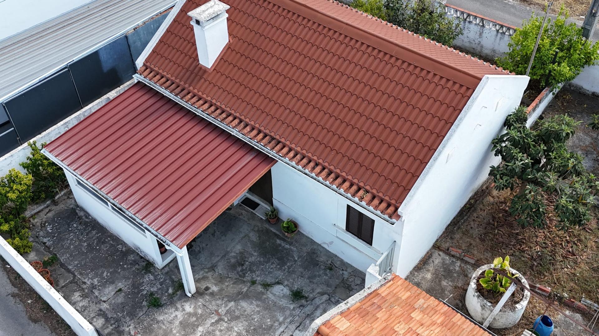 EXCLUSIVO - Venda conjunta de 2 moradias a necessitar de remodelação/construção - (Setúbal)