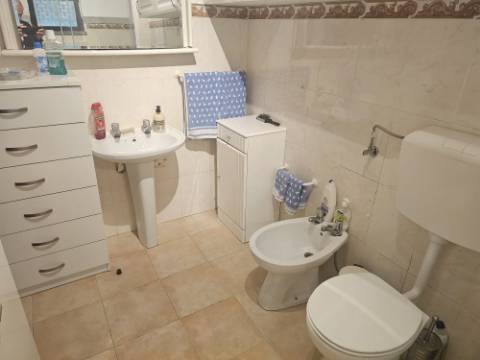 EXCLUSIVO - Quinta com 2069 m2, T1 e um armazém - Asseiceira(Palmela)