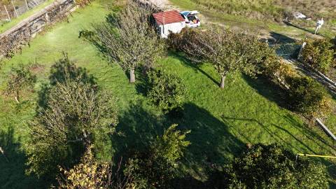 EXCLUSIVO - Quinta com 2069 m2, T1 e um armazém - Asseiceira(Palmela)