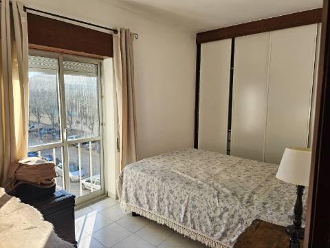 EXCLUSIVO - Apartamento T2 pronto a habitar - Fonte Lavra (Setúbal)