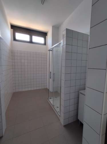 Armazém industrial 800 m2 - todo remodelado.