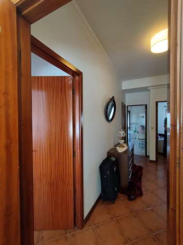 T2 Senhora da Hora - A 100 mt da Rua Alto do Viso. - Excelente Localização! Lugar de garagem e arrumo