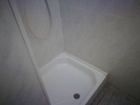 Armazém 650 m2. escritório 50 m2.