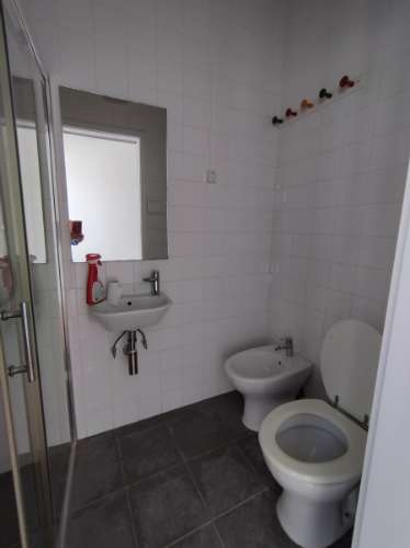 Moradia térrea / apartamento independente. Excelentes vista para rio douro