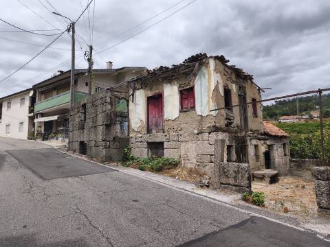 Quintinha com Casa para Recuperar