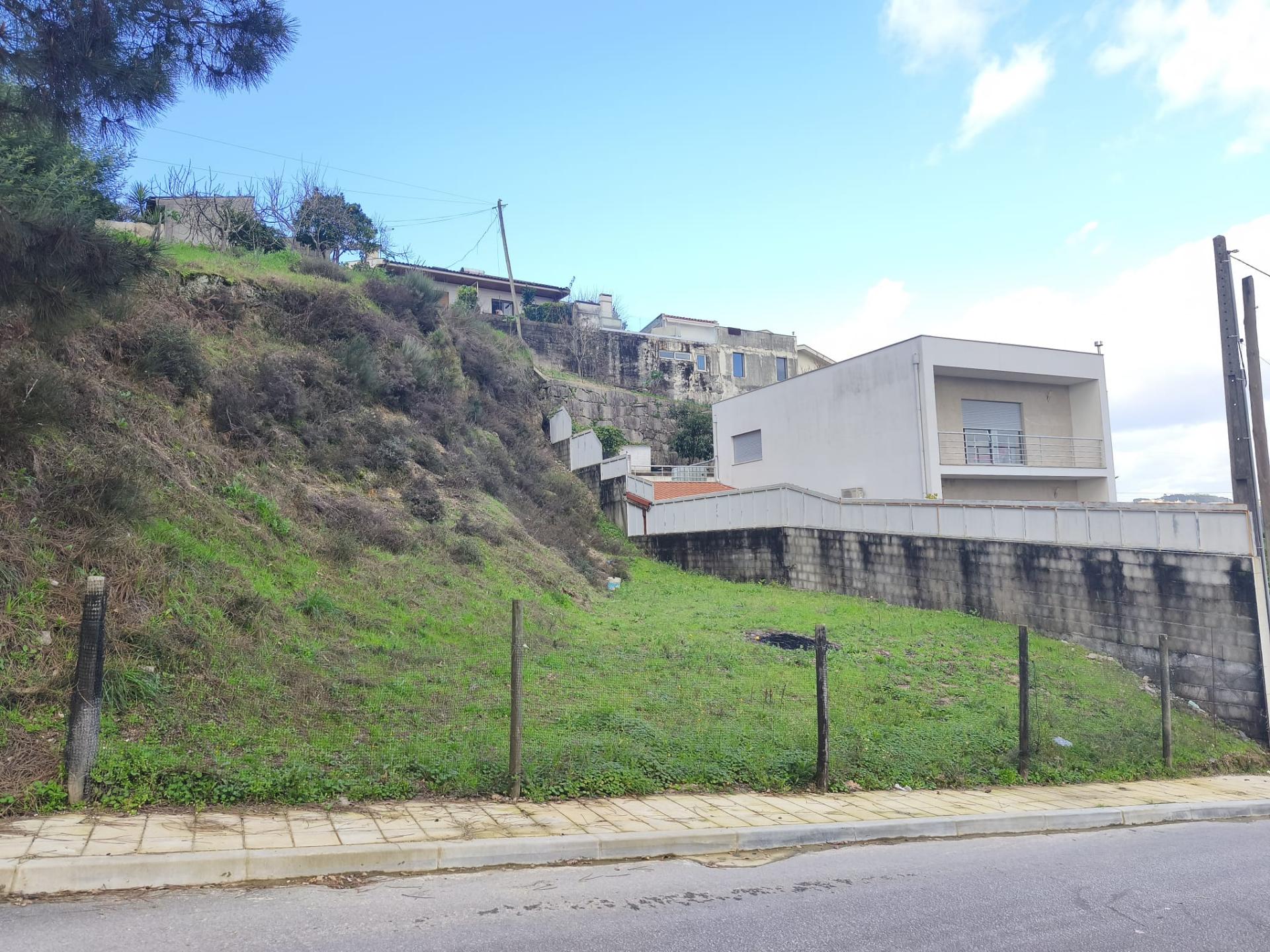 Lote de Terreno no Centro