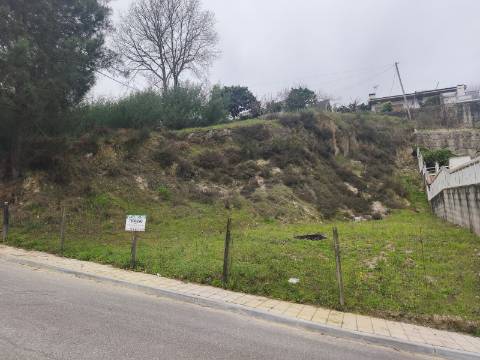 Lote de Terreno no Centro
