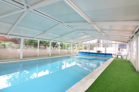 Vila Do Conde: Moradia soberba, grandes áreas c/ espaços independentes, piscina coberta aquecida!