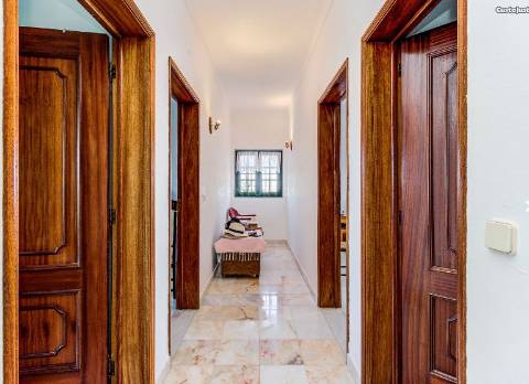 Alentejo: Quinta grande de 2,7 hectares, casa principal e anexos - rigorosamente impecável!