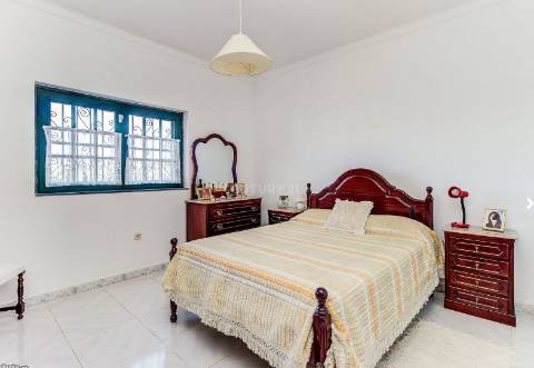 Alentejo: Quinta grande de 2,7 hectares, casa principal e anexos - rigorosamente impecável!