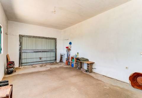 Alentejo: Quinta grande de 2,7 hectares, casa principal e anexos - rigorosamente impecável!