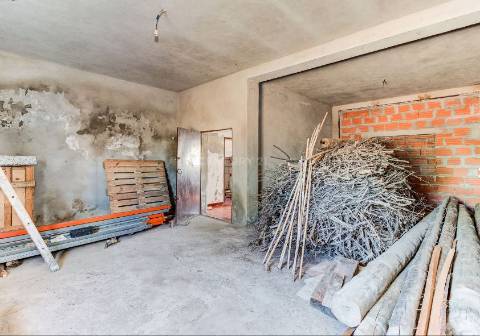 Alentejo: Quinta grande de 2,7 hectares, casa principal e anexos - rigorosamente impecável!