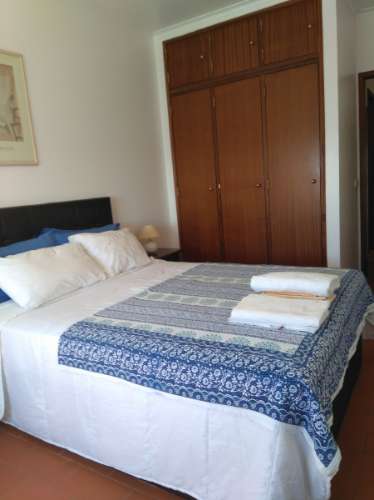 ALGARVE: Frente ao Mar, Armação de Pera (Residente não habitual), 9 meses/ Ano!