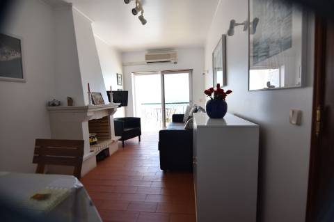 ALGARVE: Frente ao Mar, Armação de Pera (Residente não habitual), 9 meses/ Ano!