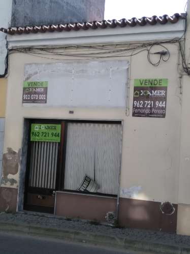 REGUENGOS DE MONSARAZ - alteração de uso para habitação (remodelação total interior)!