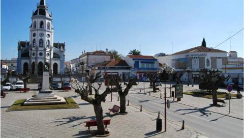 REGUENGOS DE MONSARAZ - alteração de uso para habitação (remodelação total interior)!