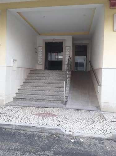 Garagem/box no centro do Cartaxo.