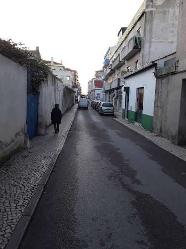 Garagem/box no centro do Cartaxo.