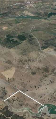 MOURÃO: 8 Kms, 21,6 hectares banhados pelo ALQUEVA (P/ 2 ancoradouros + casão 300 m2!