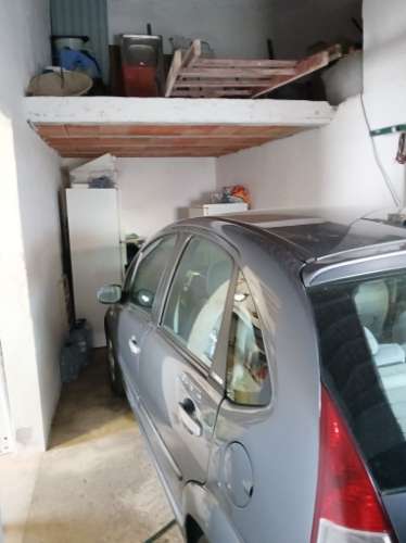 Mourão: grande moradia de RC+1ºandar pátio e anexos+2garagens!