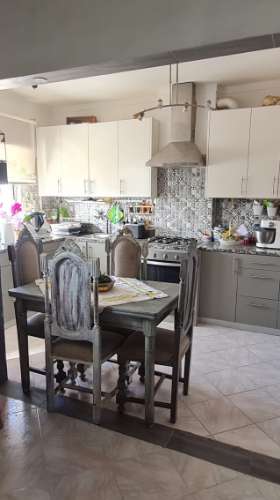 Apartamento usado T2+1 à venda na Fuseta