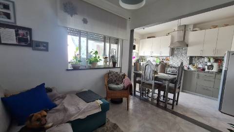 Apartamento usado T2+1 à venda na Fuseta