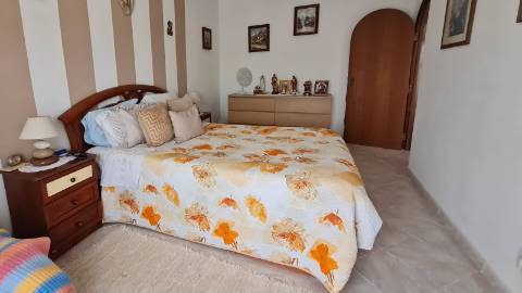 Apartamento usado T2+1 à venda na Fuseta