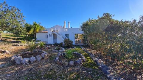 Quinta com duas casas á venda em St. Estêvâo Tavira