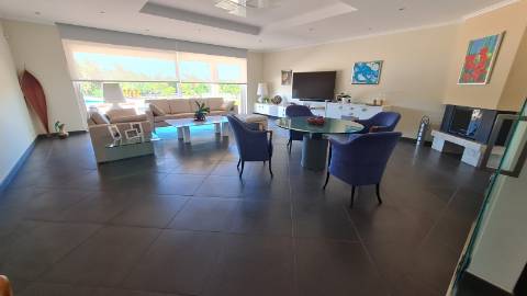 Moradia T3 +1 à venda na tranquila Luz de Tavira