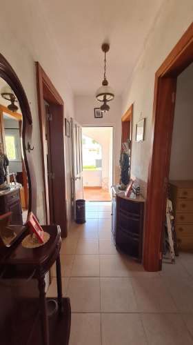 Casa de campo com várias divisões á venda em Luz de Tavira