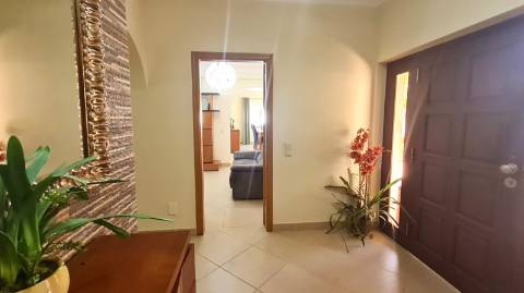 Vivenda V4 á venda em Tavira