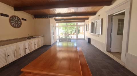 Vivenda V4 á venda em Tavira