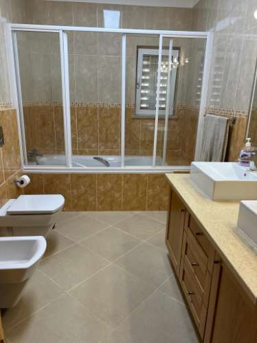 Vivenda V4 á venda em Tavira