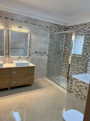 Vivenda V4 á venda em Tavira