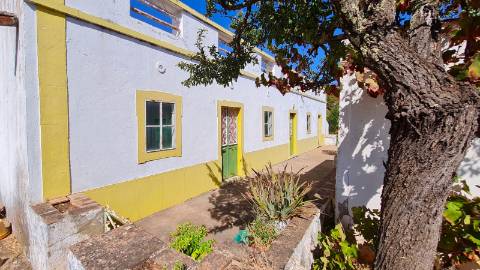 Propriedade rural com 2.125 m² perto Santa Catarina Tavira