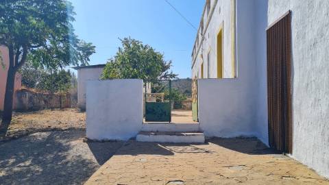Propriedade rural com 2.125 m² perto Santa Catarina Tavira
