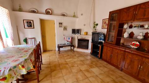 Propriedade rural com 2.125 m² perto Santa Catarina Tavira