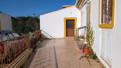 casa antiga à venda em S. Brás de Alportel