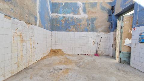 Moradia à venda na Barreta Olhão