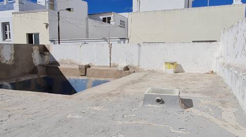 Moradia à venda na Barreta Olhão