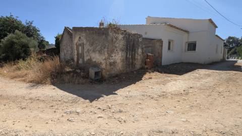 Terreno urbano com ruina à venda na Jordana, Moncarapacho