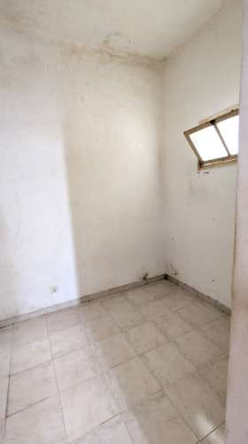 moradia para recuperar à venda na Fuzeta