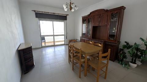 Apartamento T3 imperdível à venda na Luz de Tavira