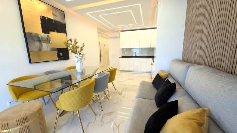 Apartamento T3 Frente ao Mar em Quarteira, Primeira Linha da Praia