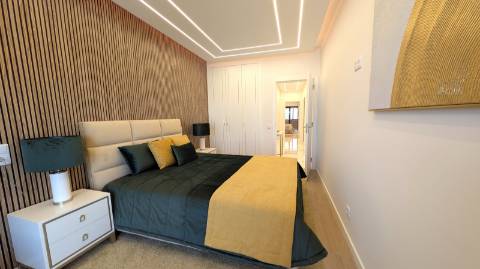 Apartamento T3 Frente ao Mar em Quarteira, Primeira Linha da Praia