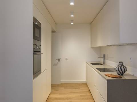 Apartamento T2 - Rua Carlos George s/n - Olivais - Lisboa